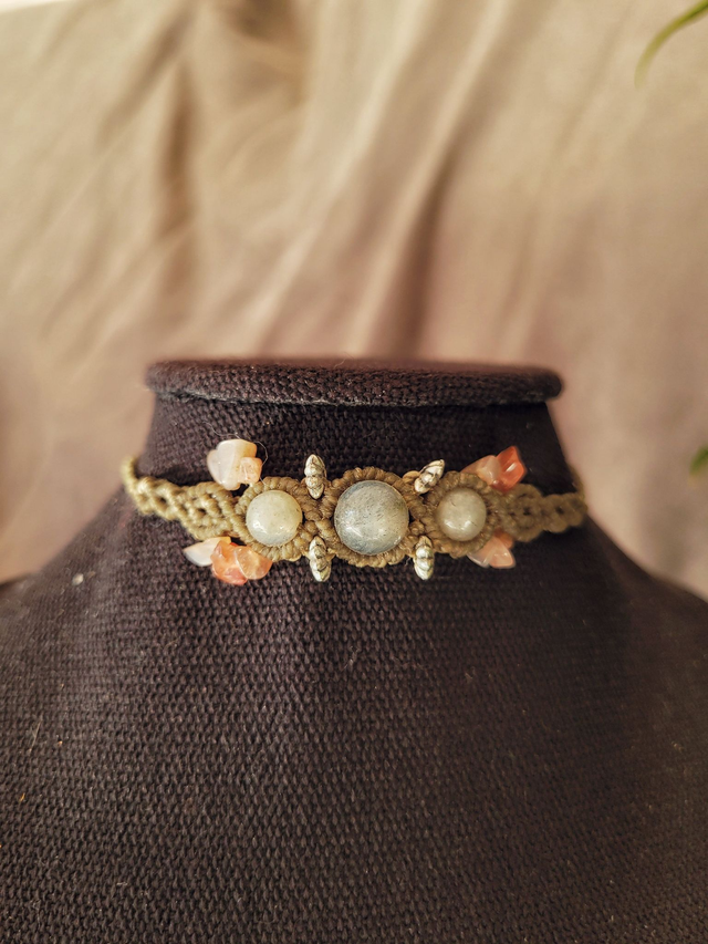 Ras de cou pierre de soleil, labradorite