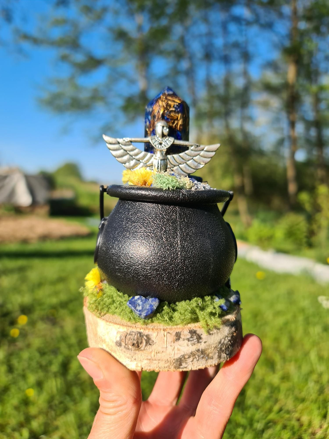 Chaudron de protection orgonite Isis