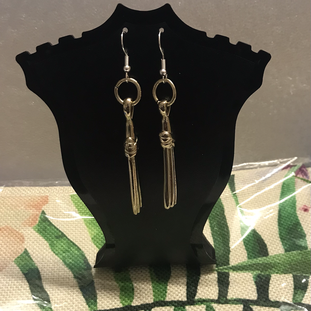 Silver Dangling Earrings- SDE105