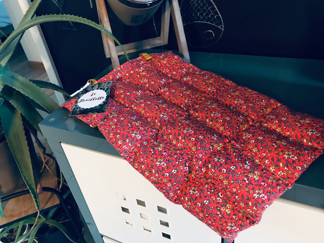 Bouillotte en graines de lin bio - XXL 30X45 cm - Tissu liberty rouge
