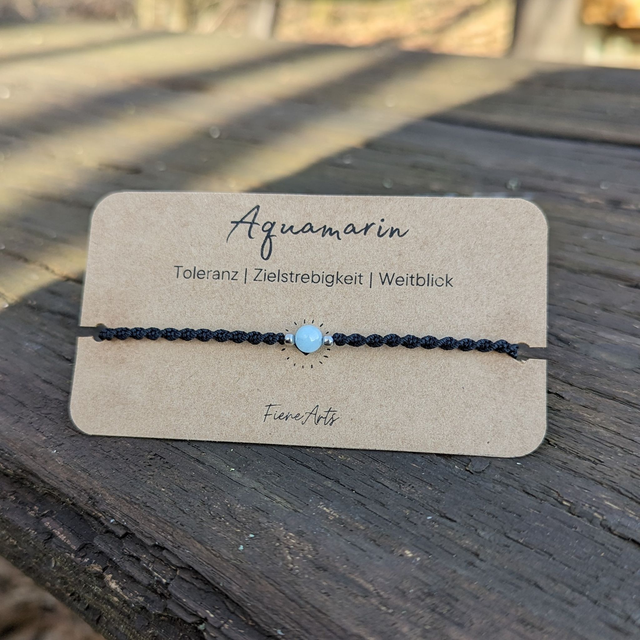 Aquamarin - makramee Edelsteinarmband