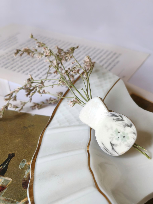 Broche boutonnière - porcelaine et argent 925 - porcelaine de Limoges, Haviland - no.2