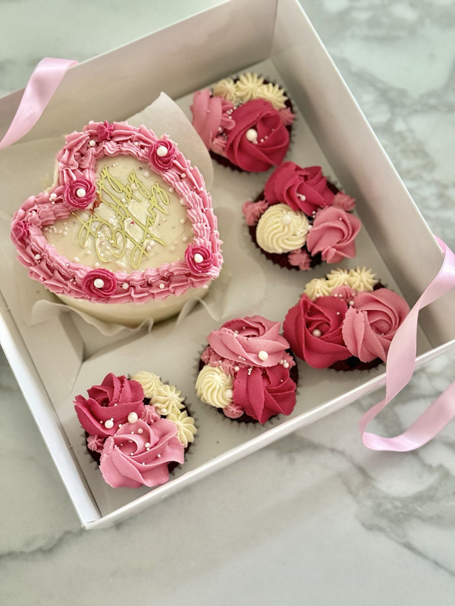 Birthday Bento Heart Cake &amp; Cupcakes