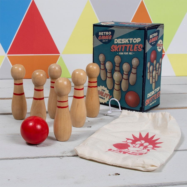 Retro Games - Desktop Skittles