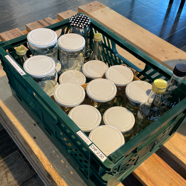 Gespendete Behälter (Donation)