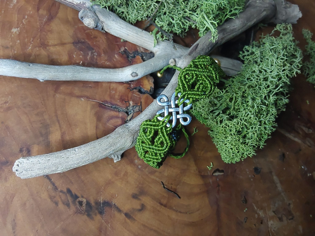 BRACELET MACRAME VERT