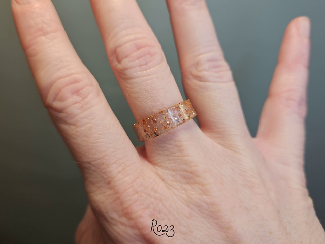 Holographic Gold (R023)