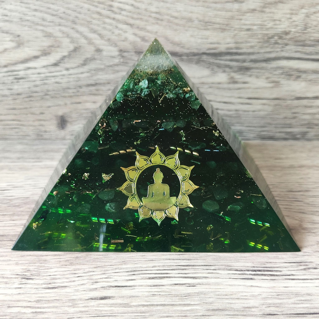 Grande pyramide aventurine 