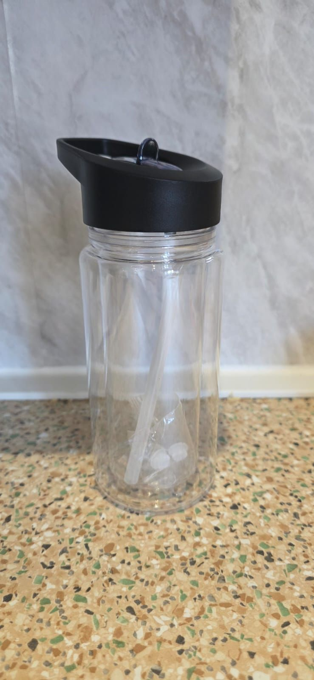 Kids 10oz Snowglobe Drink Bottles (Please add decals before checking out)