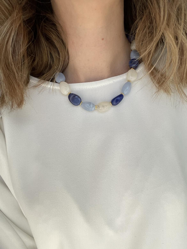 Mathilde collier coloré en résine