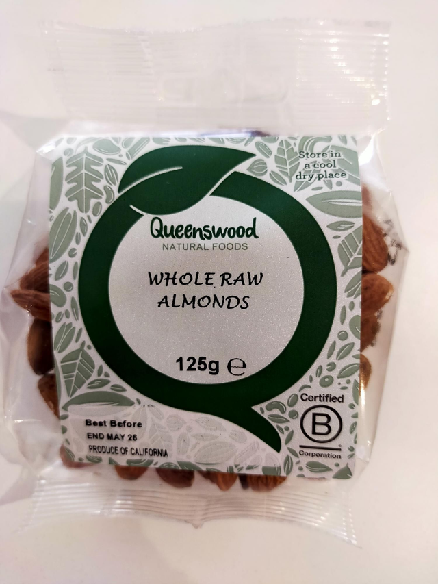 Whole Almonds Natural 125g  23617