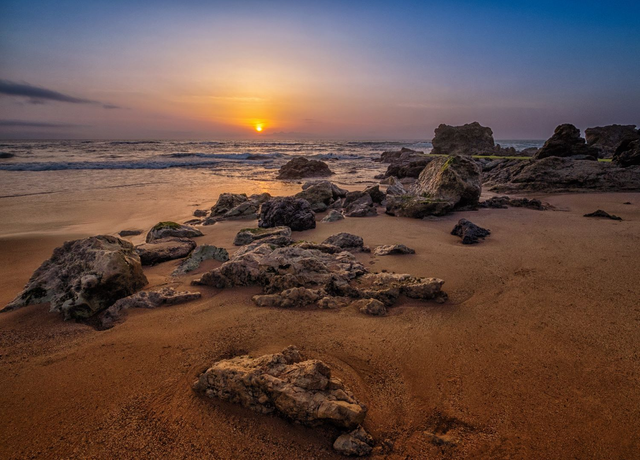 Soleil sur roche à Ilbarritz cadre 40X50