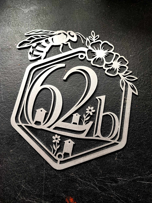 NUMERO DE MAISON ABEILLE INOX 