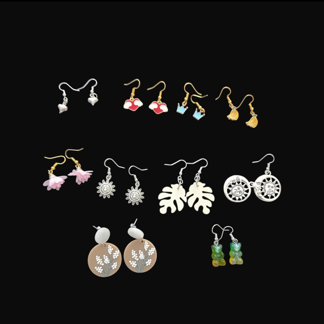 Earrings mystery boxes 