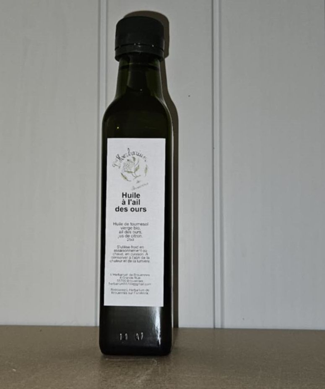 Huile à l'ail des ours