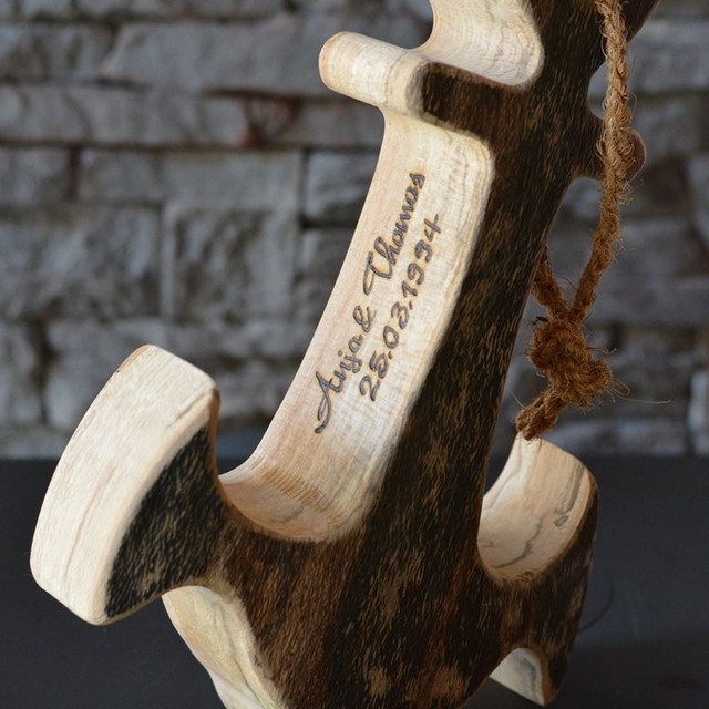 Anker aus Holz, 30×20 cm, rustikale maritime Deko, personalisierbar