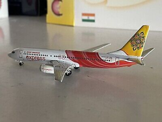 Boeing 737-86Q Air India Express VT-AXB