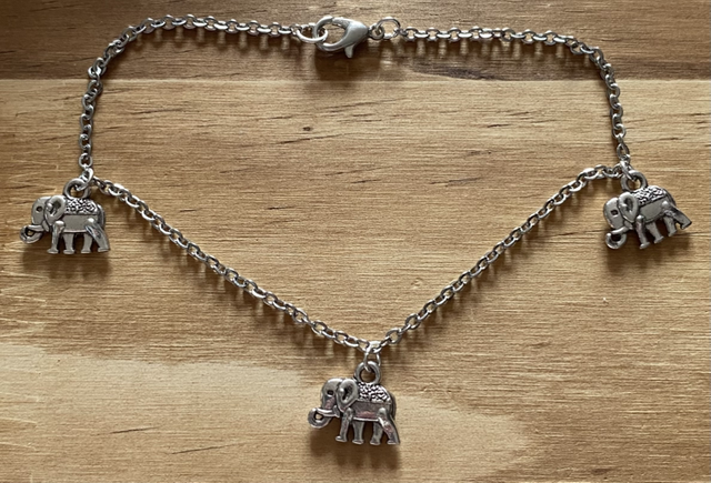 Elephant charm anklet