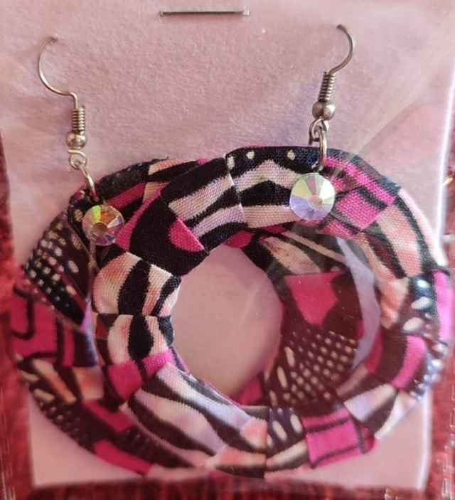 Boucles d'oreilles fait main en Wax