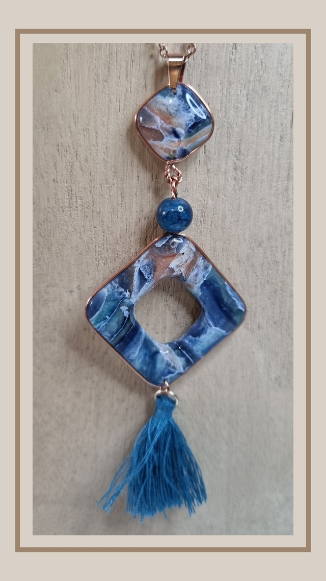 Collier bleu océan losange 