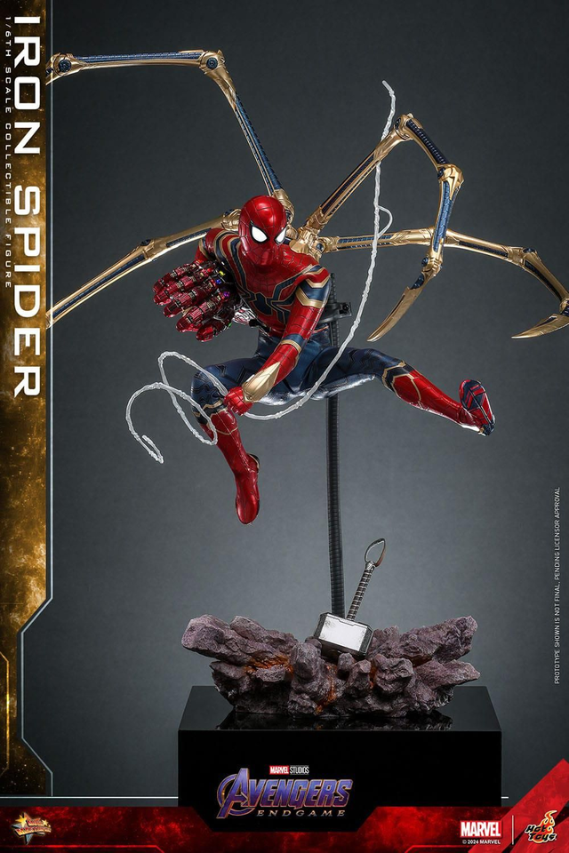 Avengers: Endgame Movie Masterpiece Action Figure 1/6 Iron Spider 28 cm Arrivo fine marzo 2026