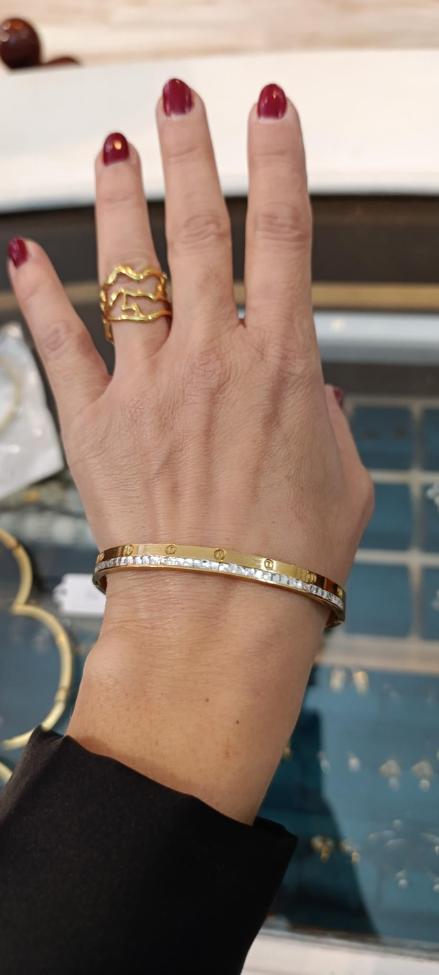 Pulsera rigida con circonitas