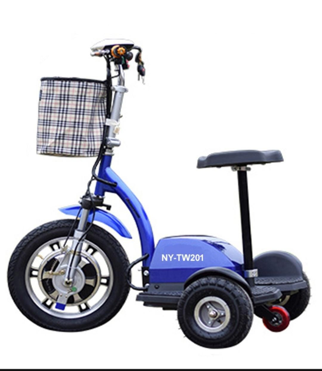 3 Wheels Scooter