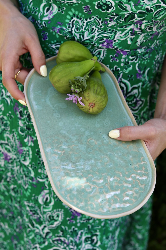 Petit plat en grès 