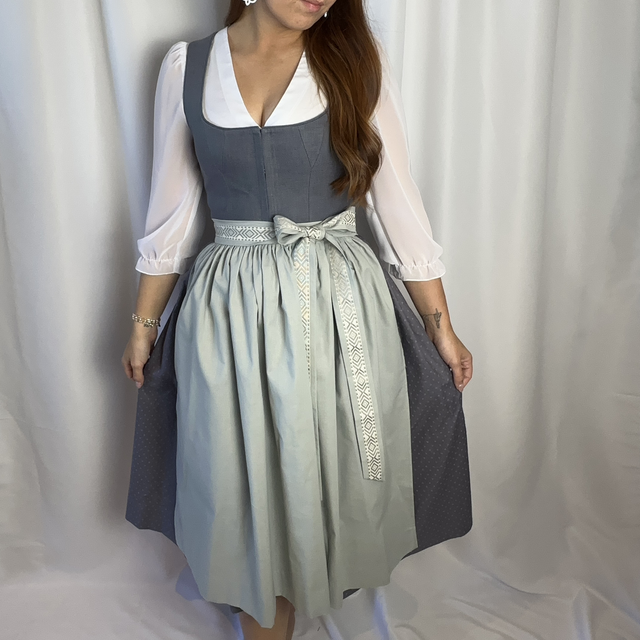Dirndlkleid Grau