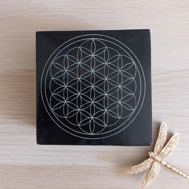 Boîte Pierre FLEUR DE VIE