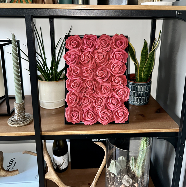 Cadre de rose bordeaux