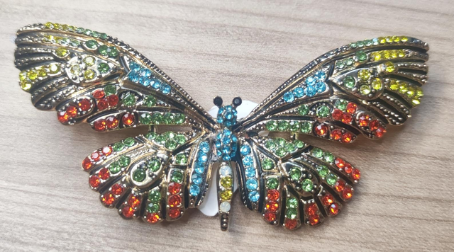 Broche papillon 