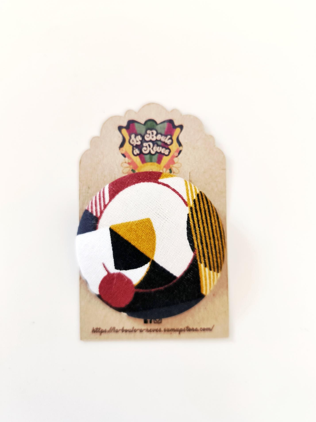 Broche tissu 