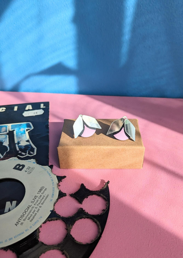 Tulipes Antisocial et Yakalelo Roses- Clips 