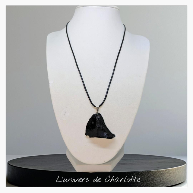Pendentif "Shungite" PN-007