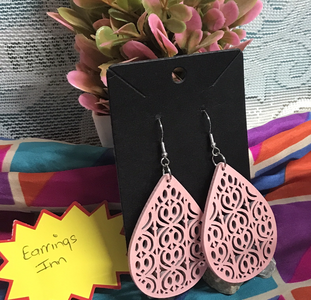 Pink Wood Dangling Earrings-SWDE88