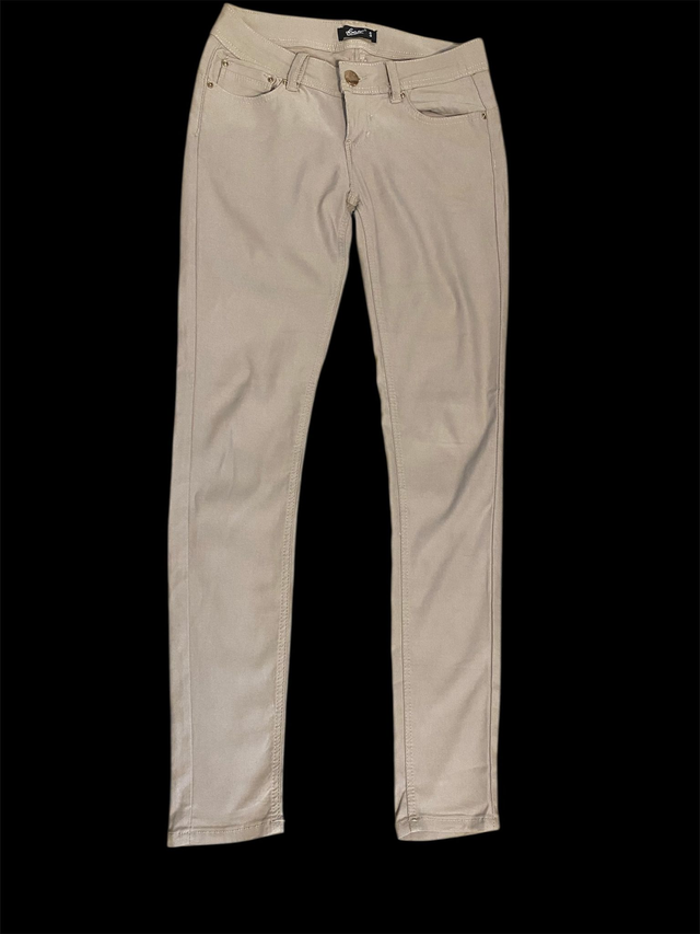 Pantalons couleur beige 
