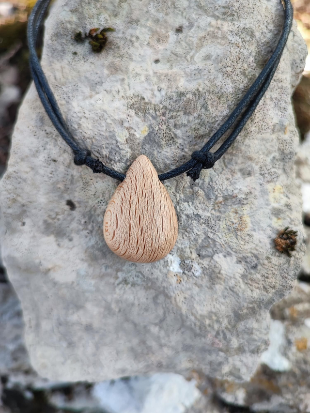 Pendentif en Bois de Hêtre