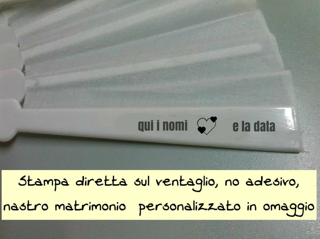 Ventagli matrimonio bianchi personalizzati con colore di stampa nero, nastro personalizzato in omaggio