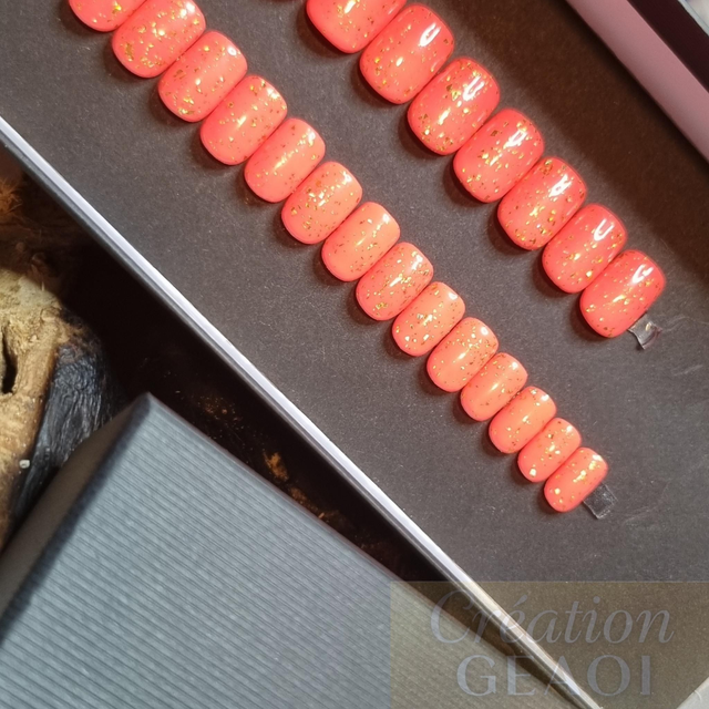 Glitz Corail little carré S