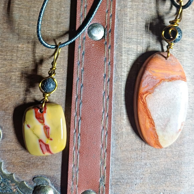 Simplicité jaspe et pierre de lave