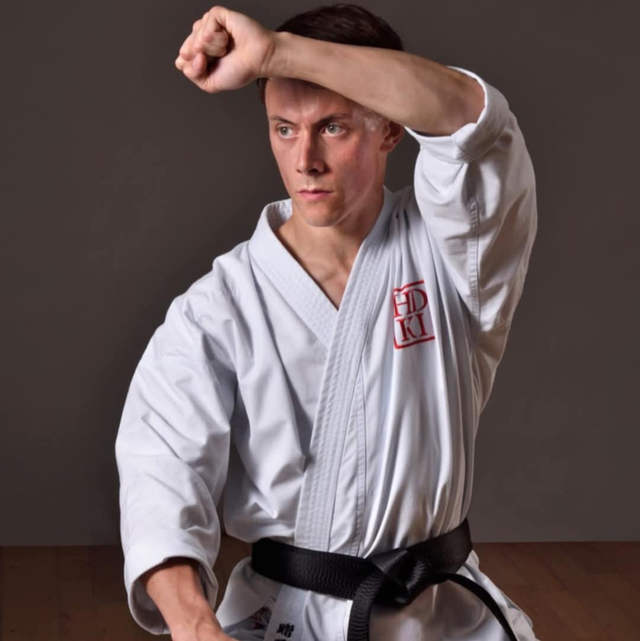 Train with Stuart Amos Sensei at Soncho Karate Club