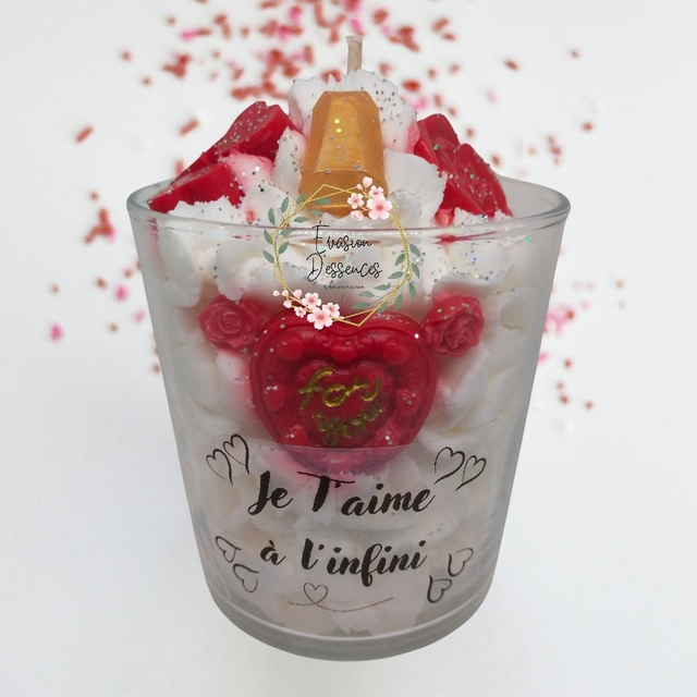 Bougie gourmande avec étiquette personnalisée parfumée Pink Love 