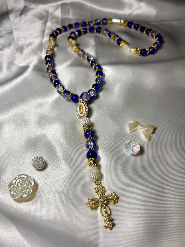 Chapelet É L I O R A