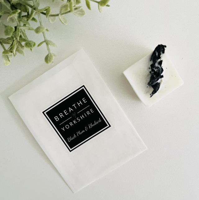 Black Plum &amp; Rhubarb Botanical Wax Melt 