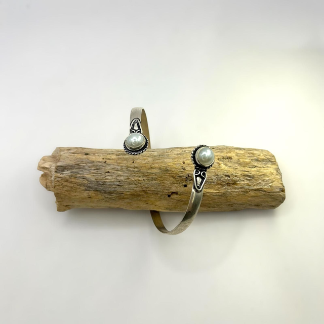 Bracelet SHANKRA – Blanc nacré