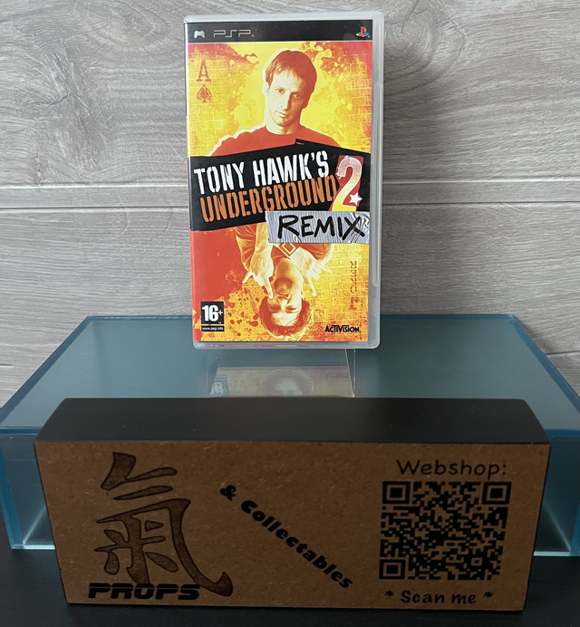 Sony PSP game : Tony Hawk's Underground 2 Remix * Complete *