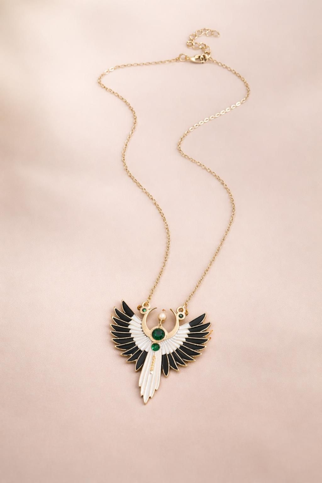 Smaragdisiipinen Aurinkolintu
(Emerald Sunwing Pendant)