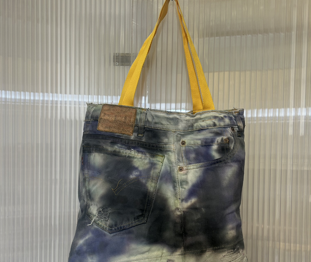 Shopper in denim Levi’s 