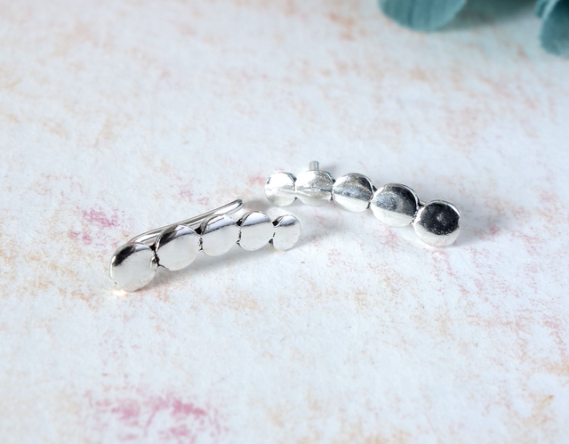 Pendientes trepadores de bolas en plata 925.